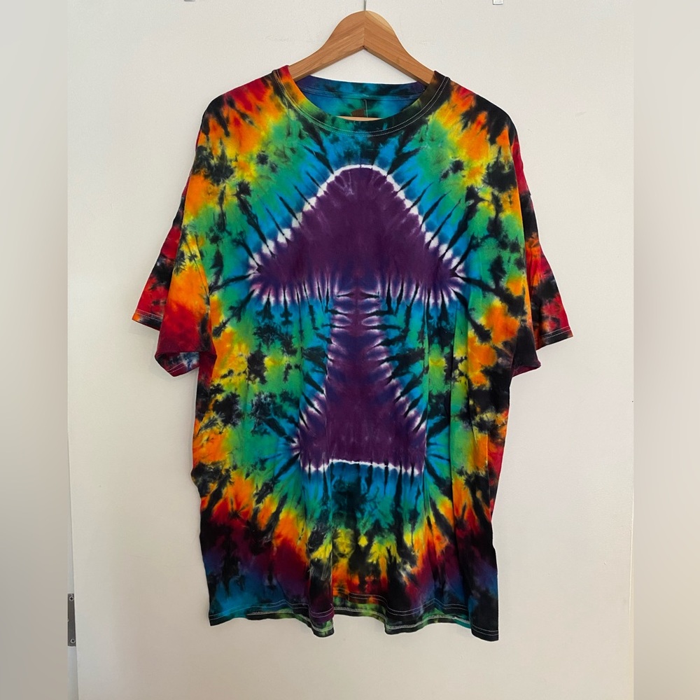 Grateful Dead Parking Lot tie dye mushroom Tshirt XL